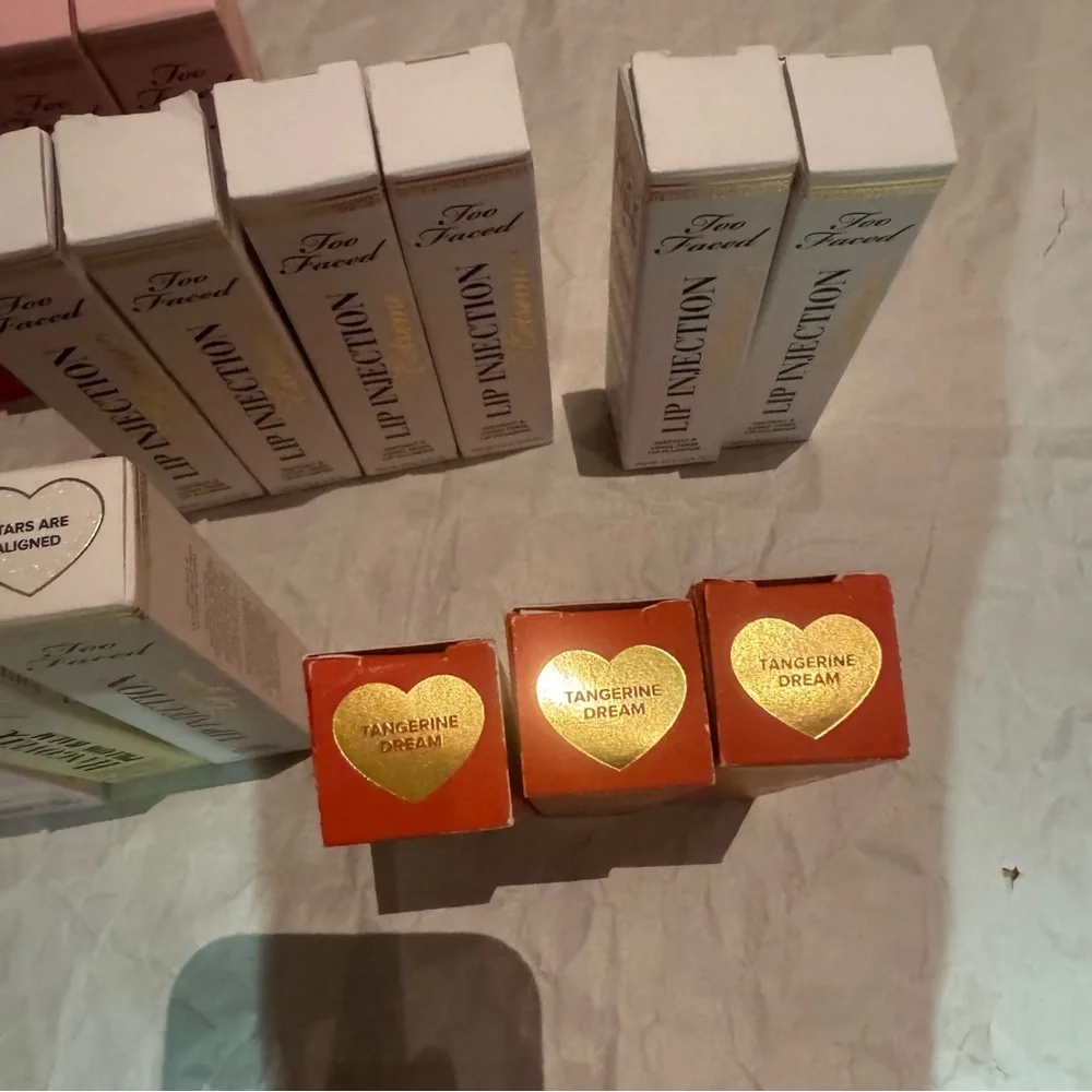 17 x too faced lip bundle